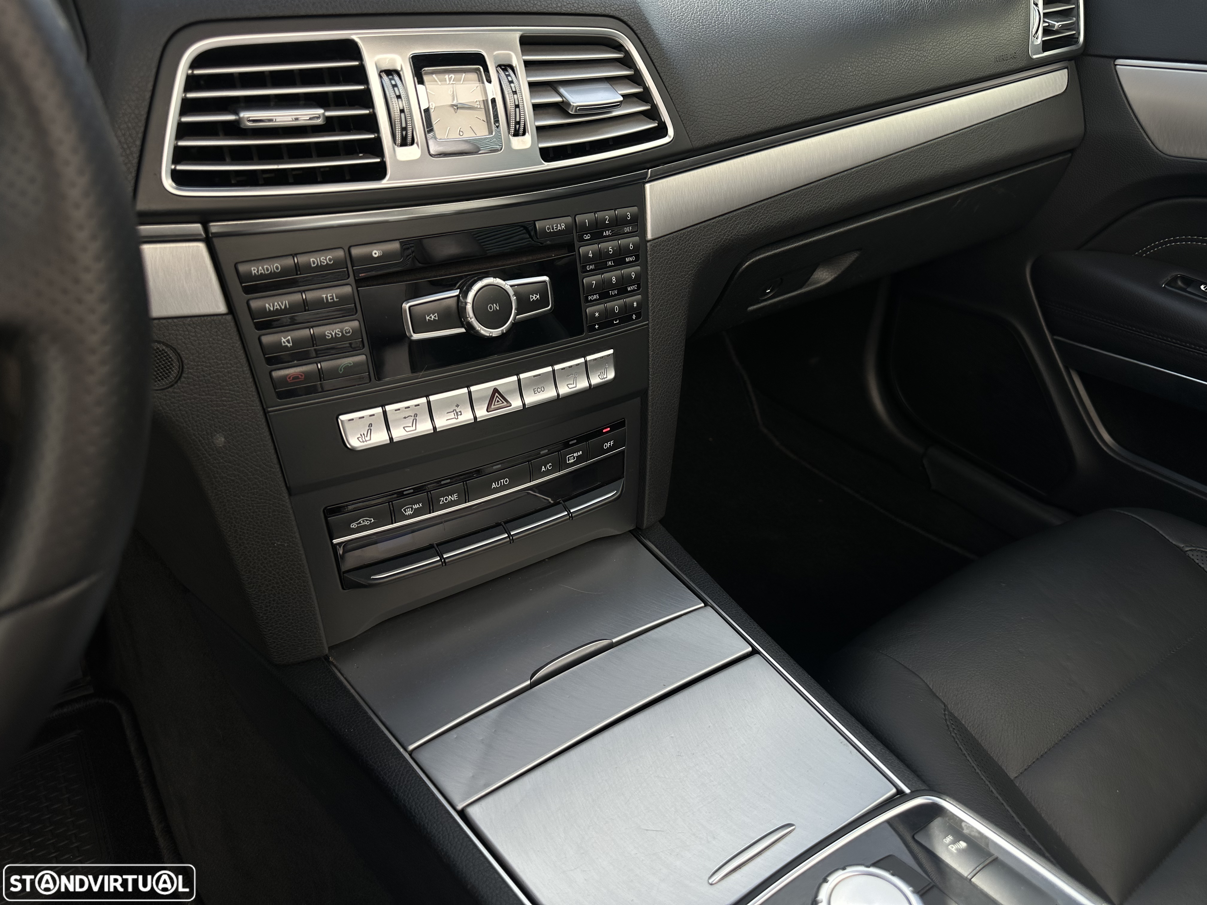 Mercedes-Benz E 220 CDi Elegance BlueEfficiency Auto - 22