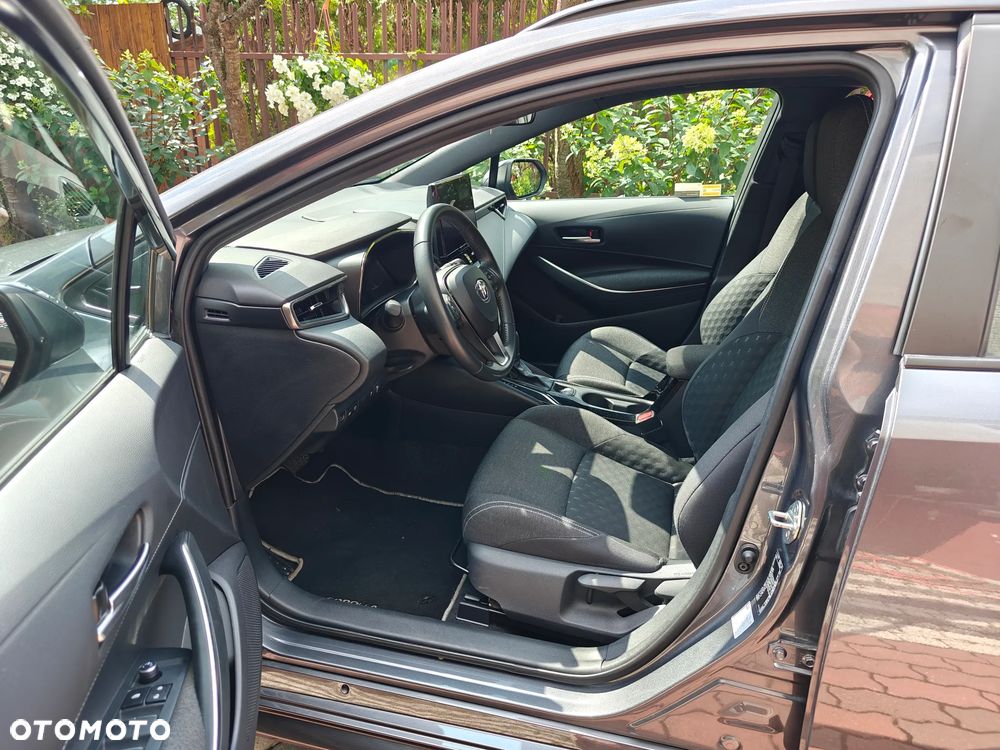 Toyota Corolla 1.8 Hybrid Comfort - 8