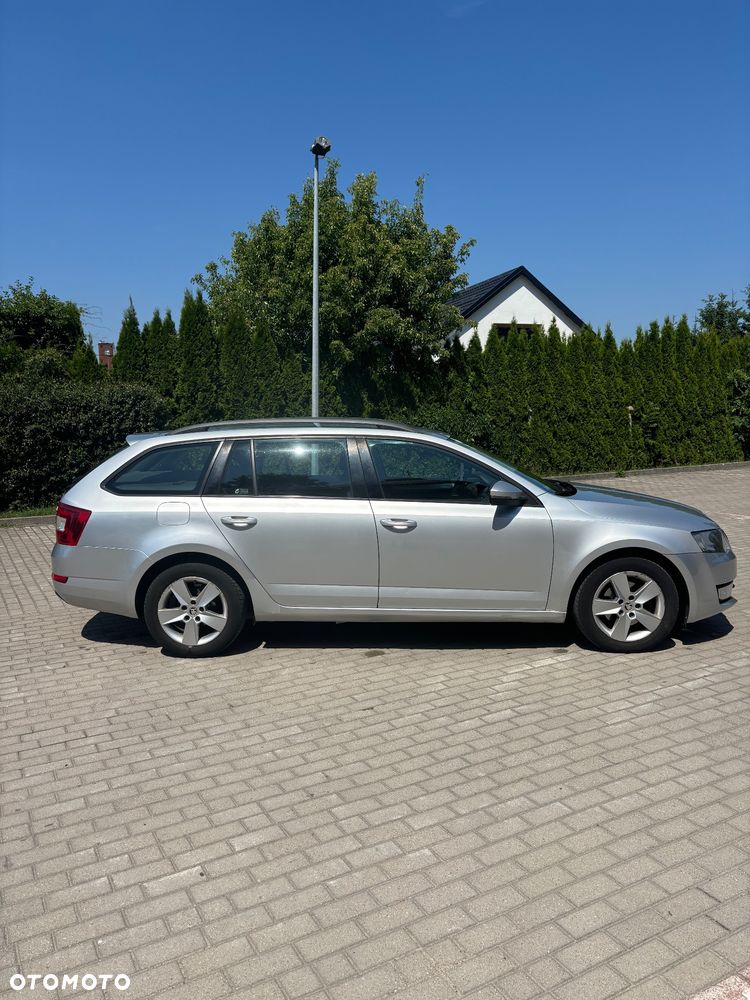 Skoda Octavia 1.4 TSI Ambition - 12
