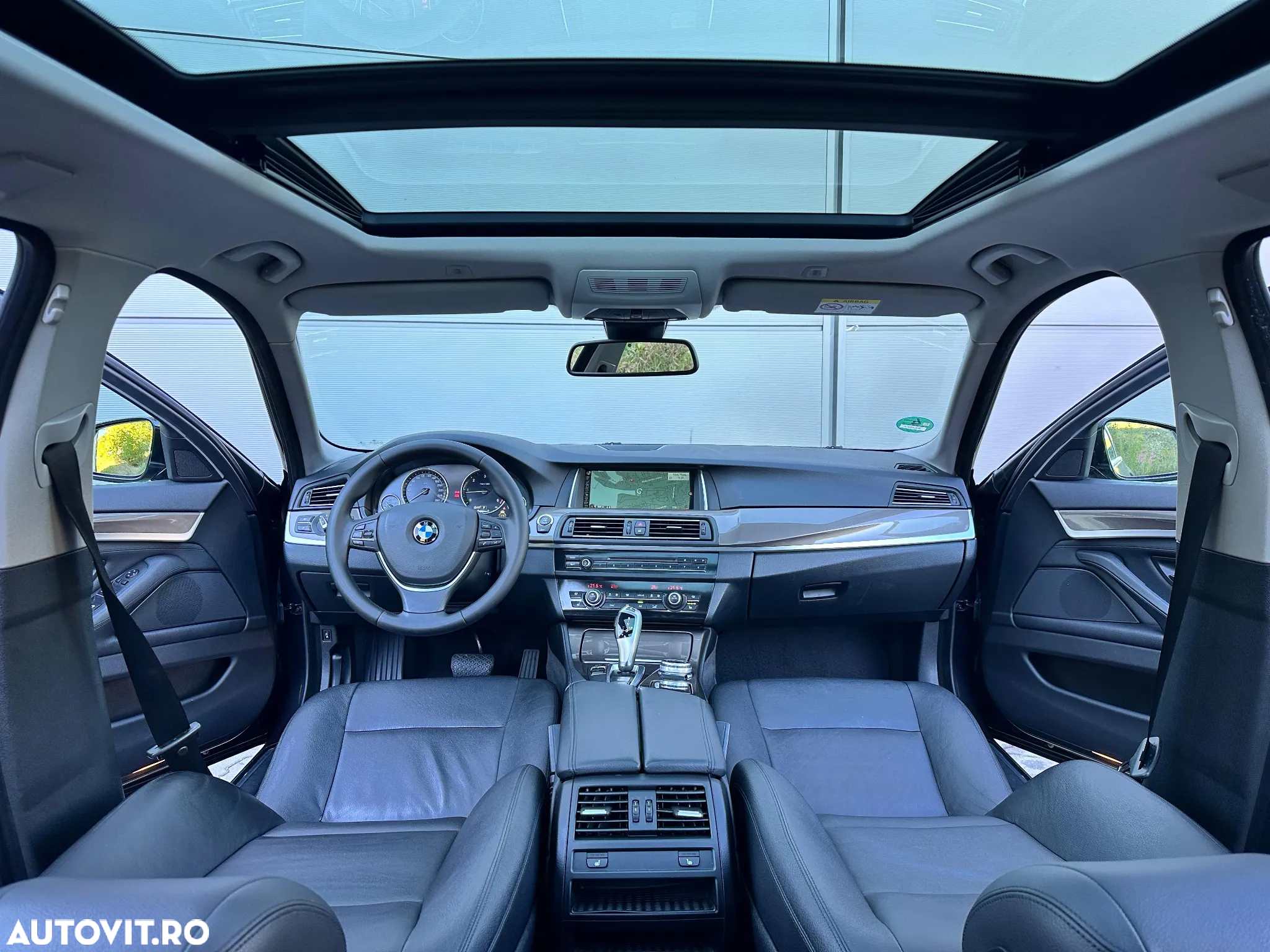 BMW Seria 5 520d Touring Aut. Modern Line - 5