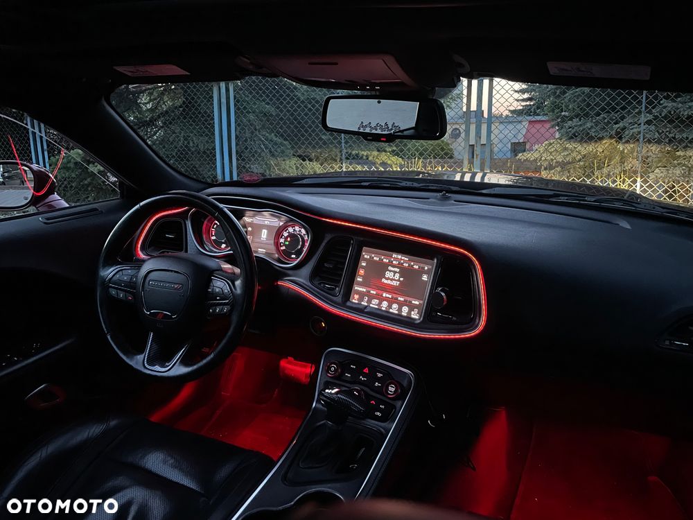 Dodge Challenger ver-3-6-sxt-plus - 13
