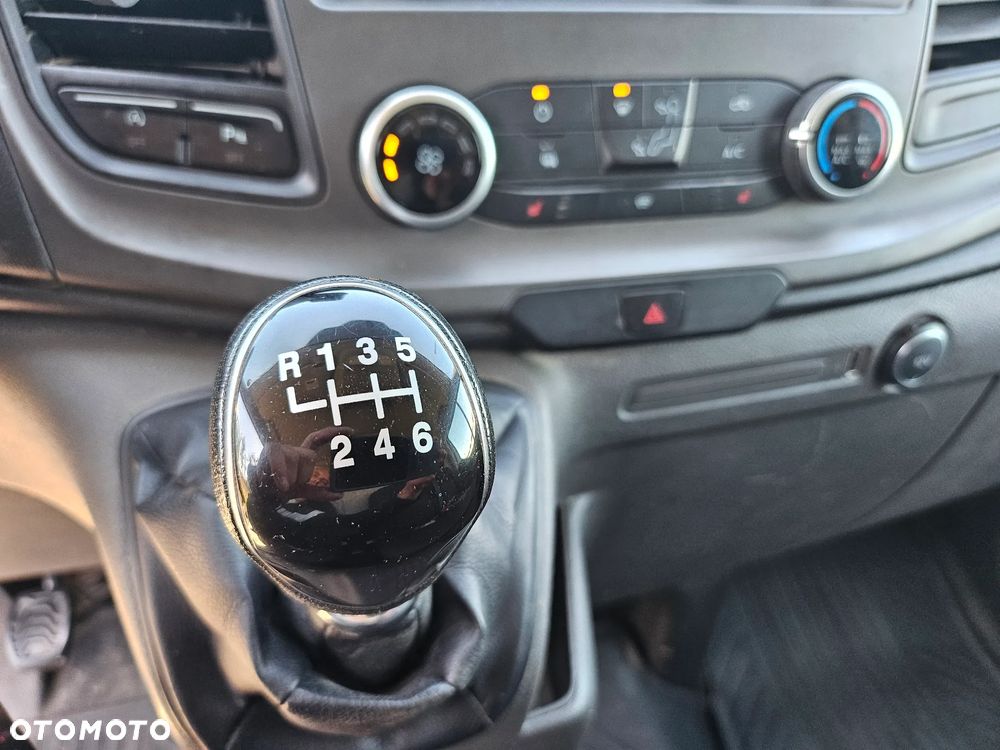Ford Transit custom - 14