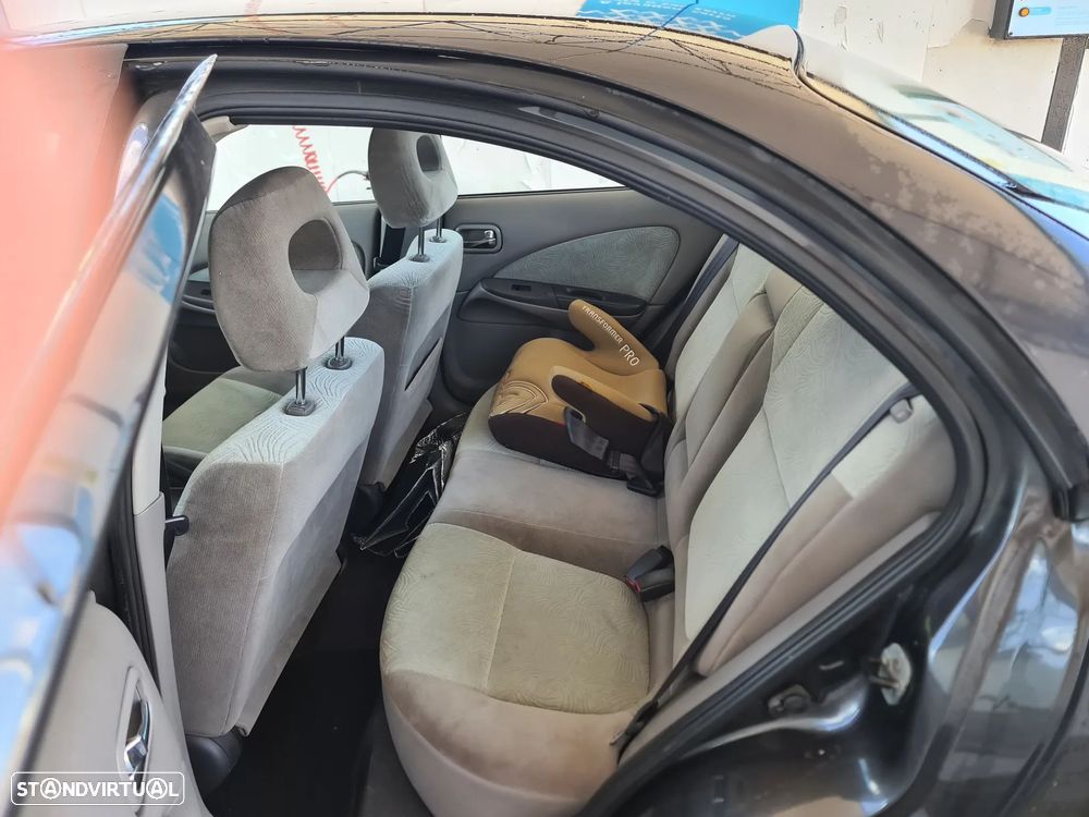 Nissan Almera 1.5 Comfort ABS - 5