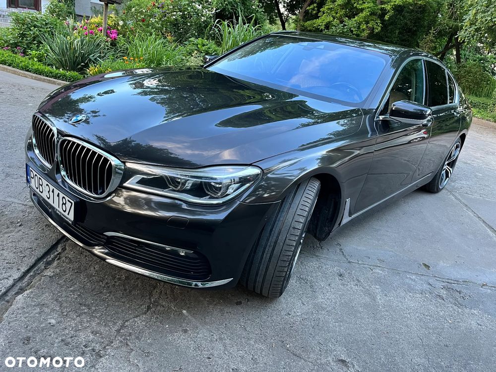 BMW Seria 7 730d xDrive - 11