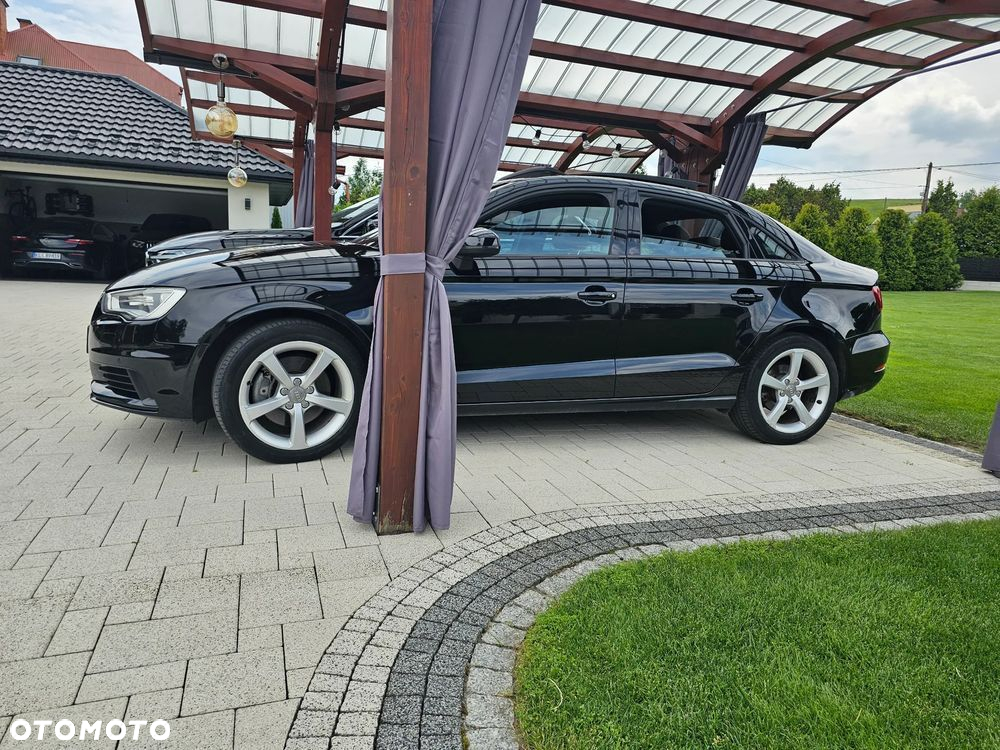 Audi A3 1.8 TFSI Ambition S tronic - 2