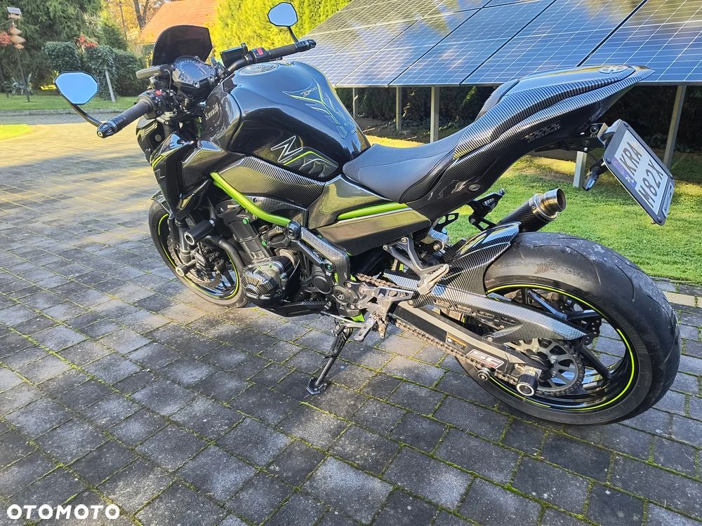 Kawasaki Z 900 - 6