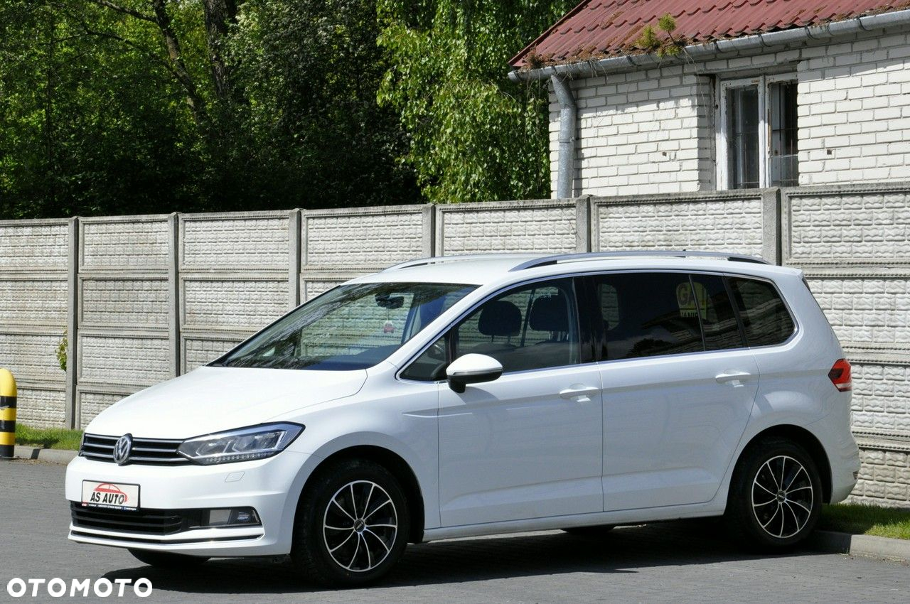 Volkswagen Touran 1.6 TDI SCR BlueMotion Technology DSG Comfortline - 25