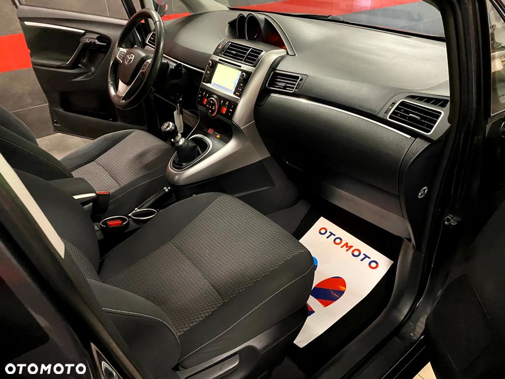 Toyota Verso 1.6 Premium EU6 - 11