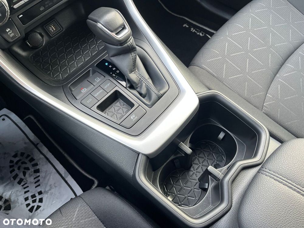 Toyota RAV4 2.5 Hybrid Comfort 4x2 - 17