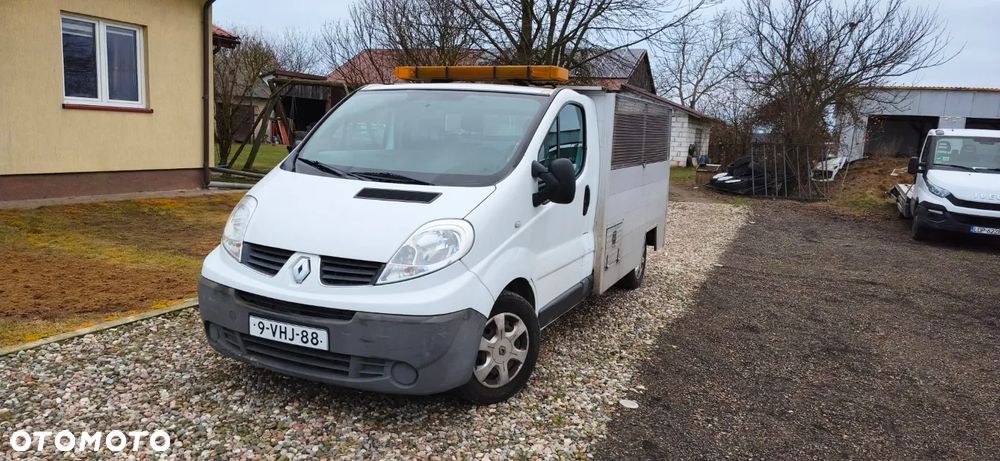 Renault Trafic - 21