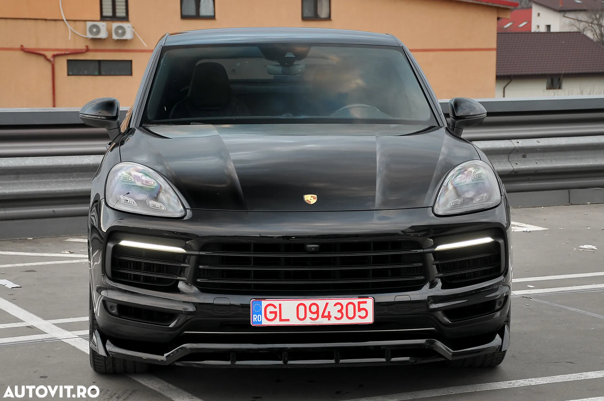 Porsche Cayenne Coupe Tiptronic S Platinum Edition - 9