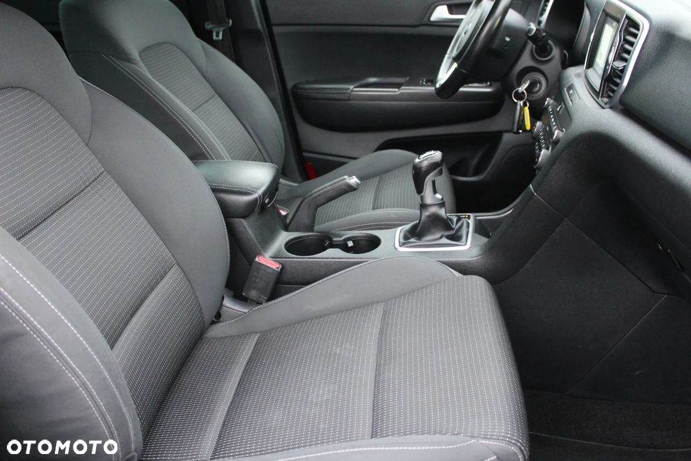 Kia Sportage 1.6 GDI XL 2WD - 9