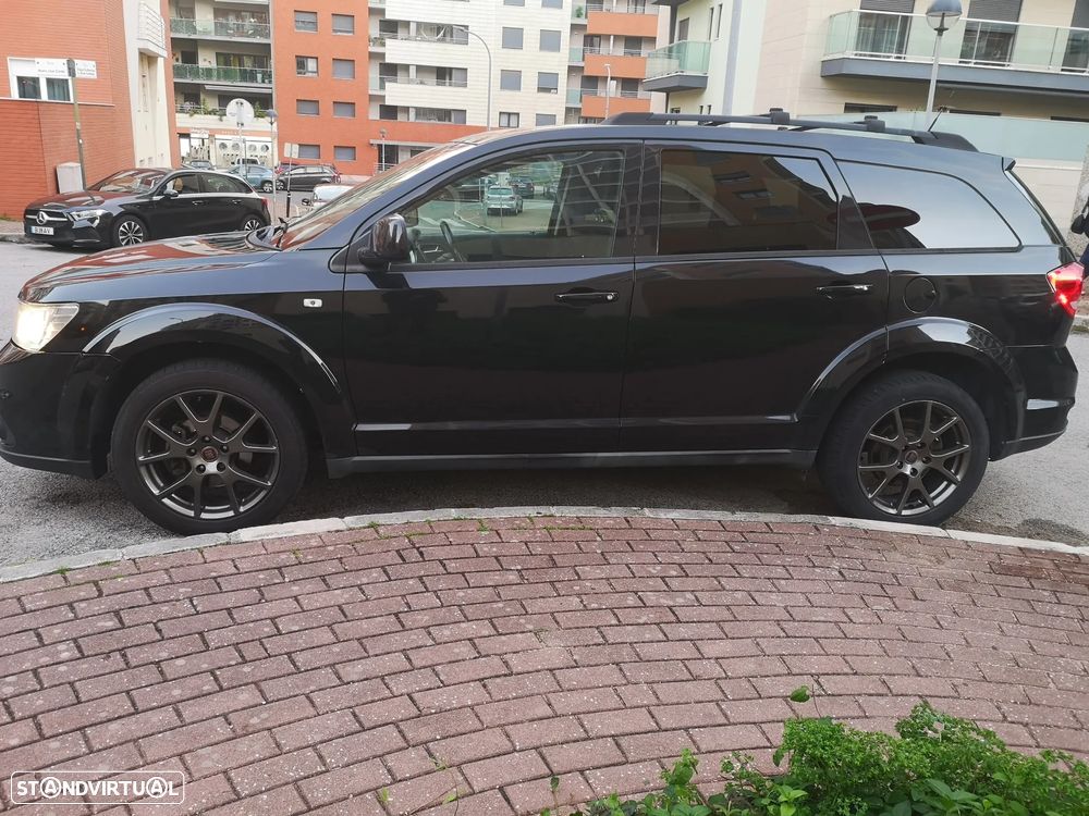 Fiat Freemont 2.0 M-Jet Urban - 3