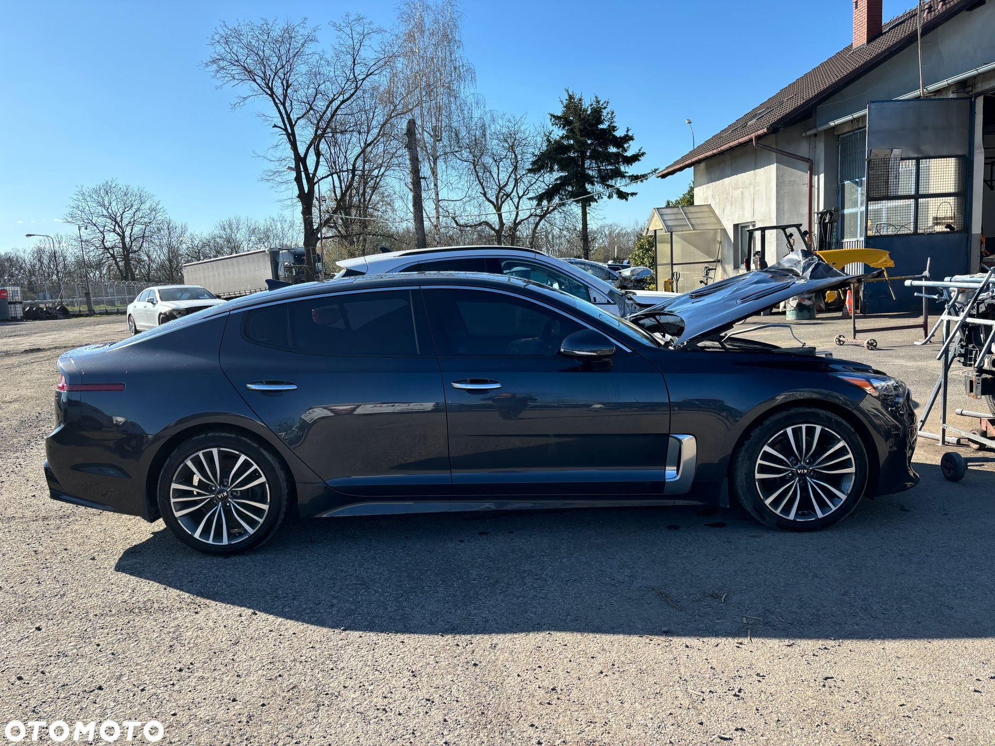 Kia Stinger 2.0 T-GDI GT Line - 8
