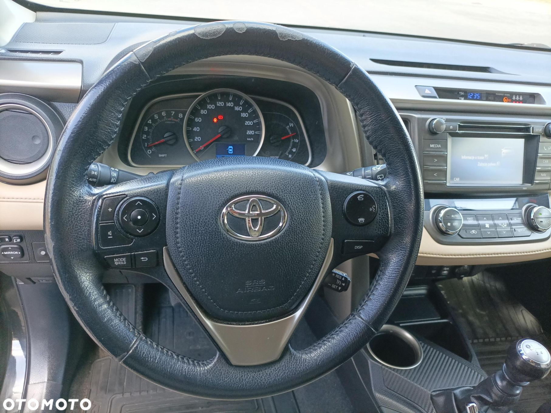 Toyota RAV4 - 16