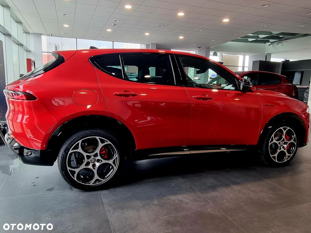 Alfa Romeo Tonale 1.5 T4 GSE mHEV Veloce DCT - 5