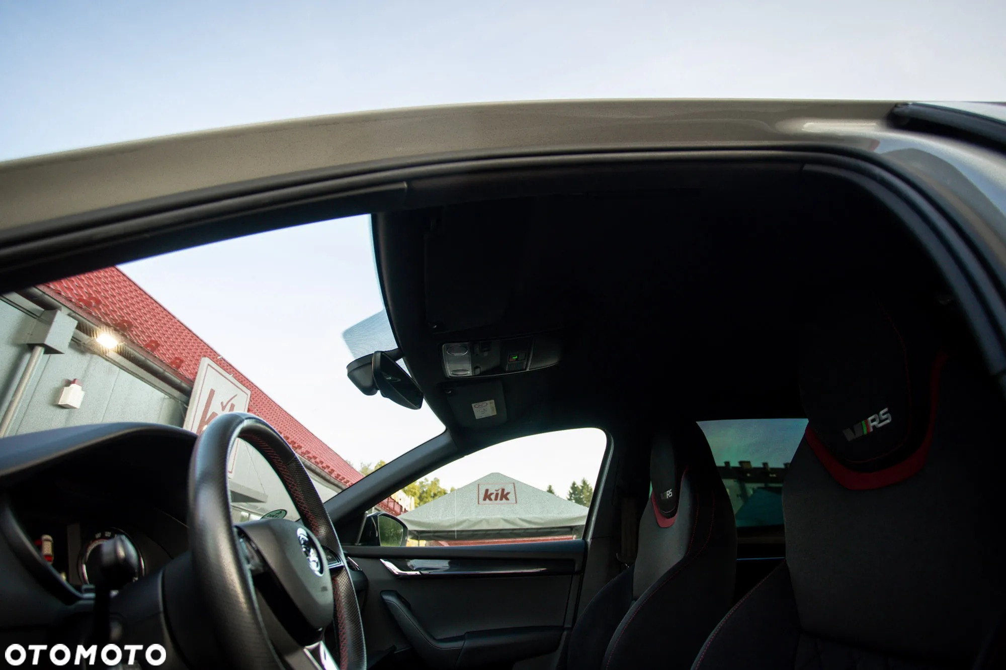 Skoda Octavia Combi 2.0 TDI RS - 36