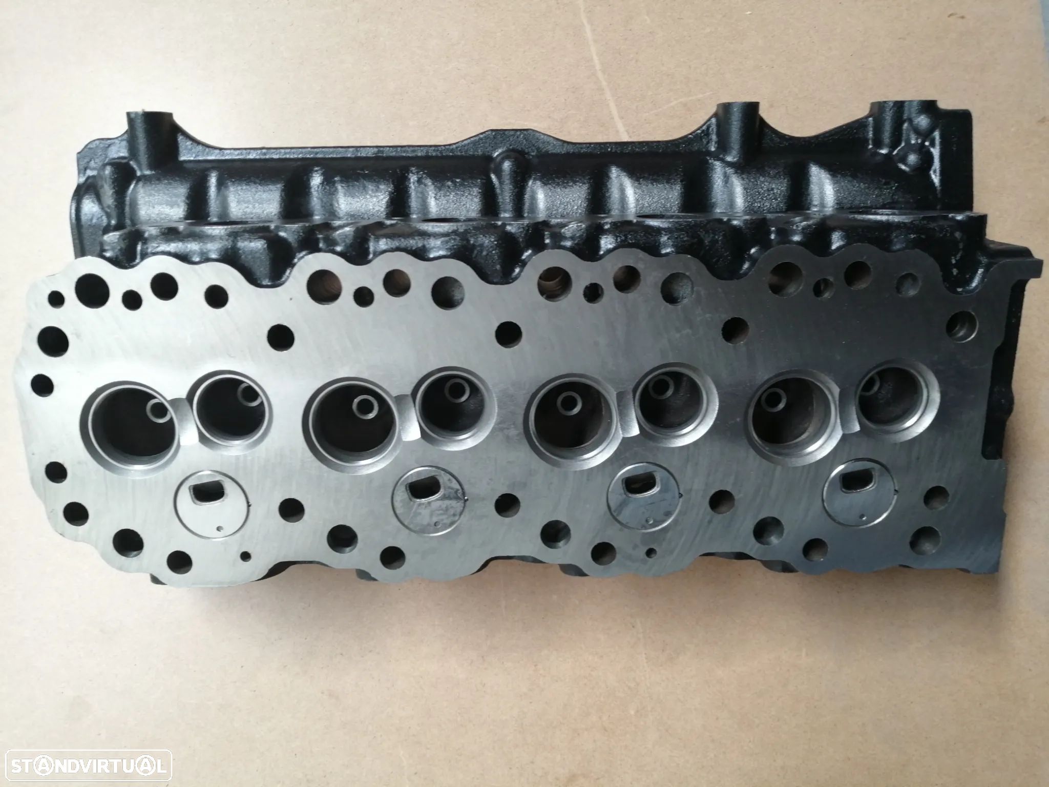 Cabeça de Motor 2.4 D  2L - Toyota Hilux e Toyota Hiace - 1