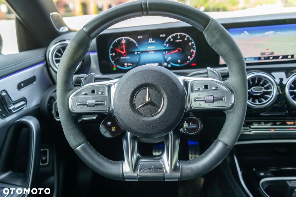 Mercedes-Benz CLA - 30