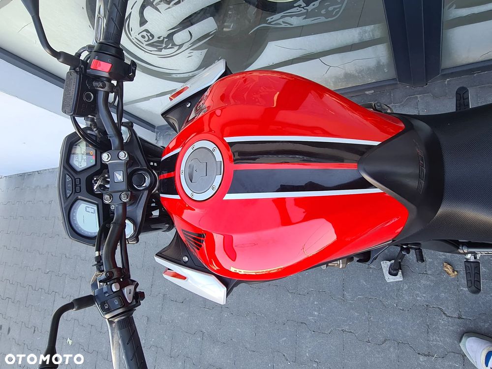 Honda CBF - 7