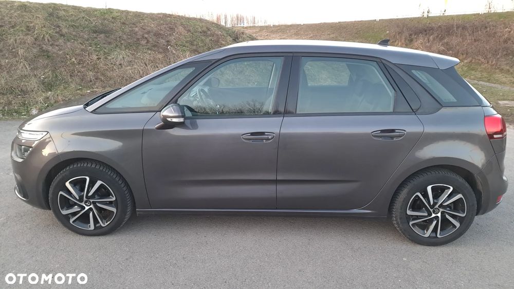 Citroën C4 SpaceTourer - 22