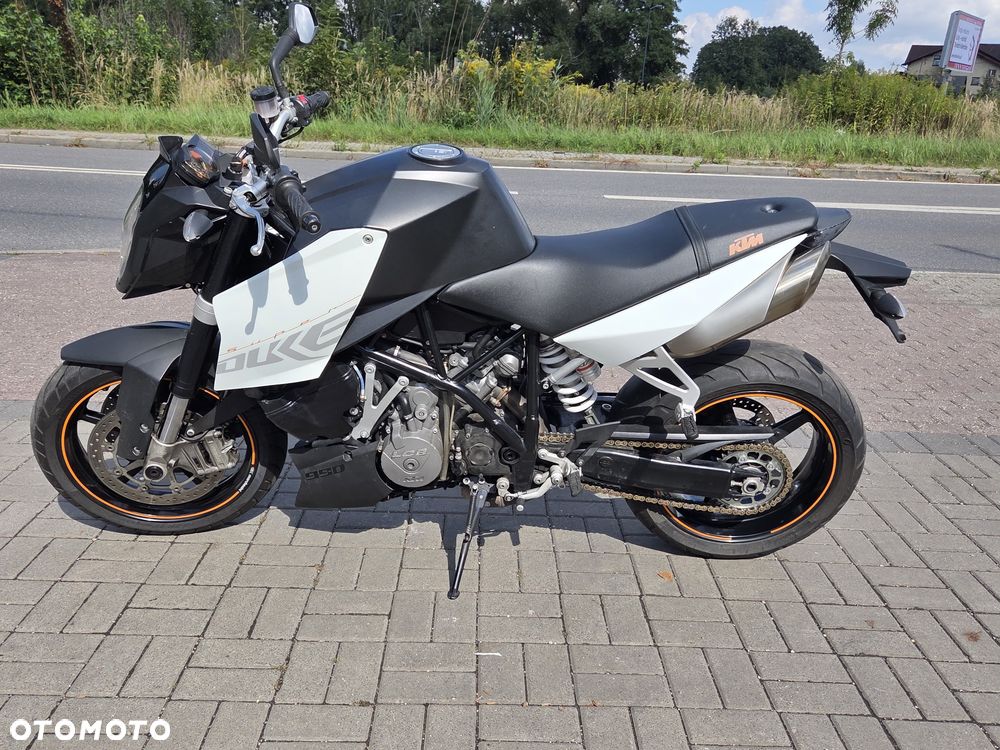 KTM Super Duke - 23