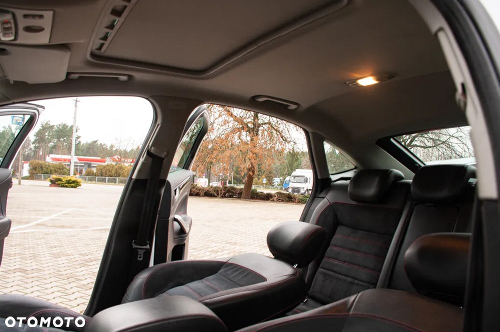 Ford Mondeo 2.0 TDCi Titanium S - 33