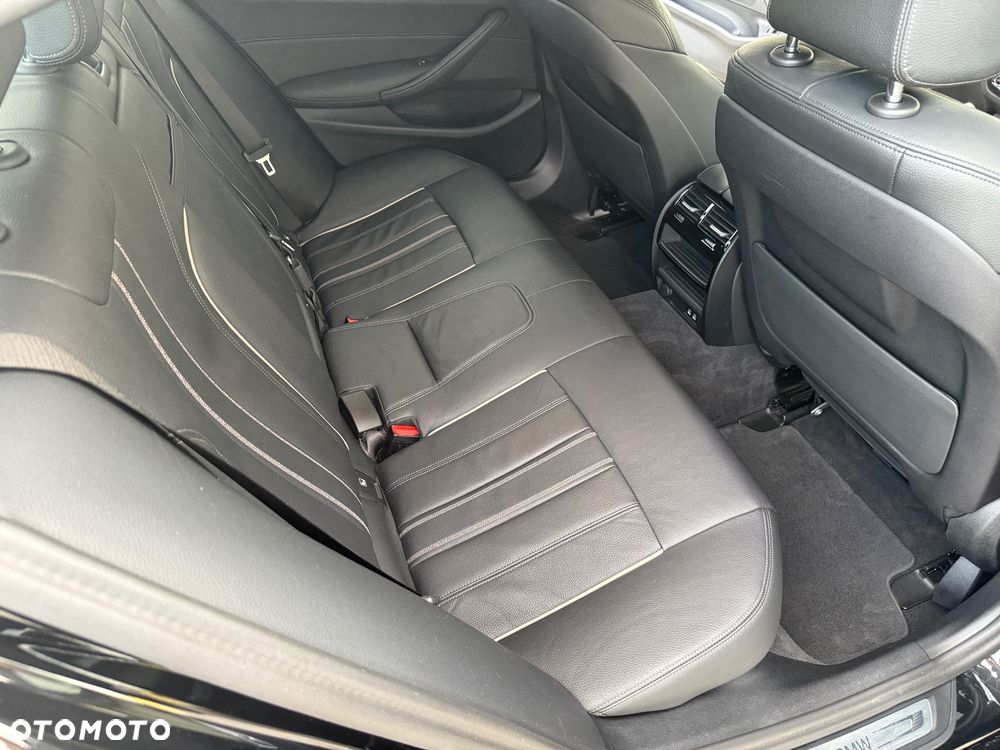 BMW Seria 5 - 23
