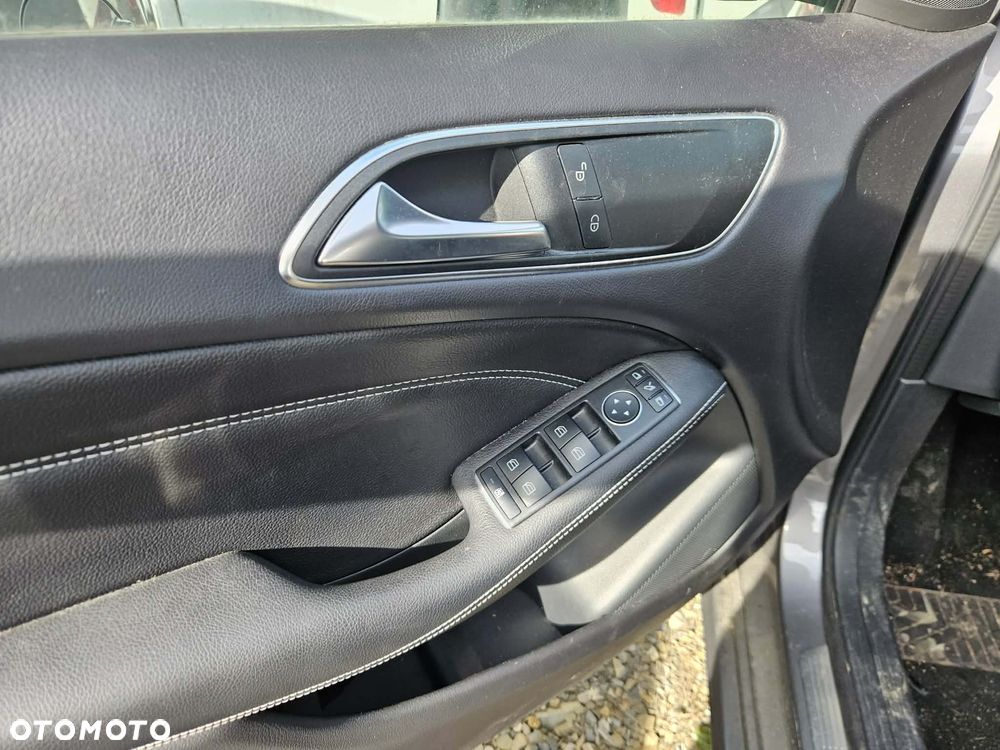Mercedes-Benz Klasa B 200 d 7G-DCT Edition - 16