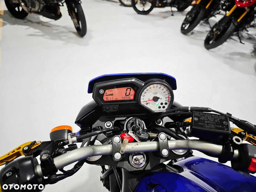 Yamaha FZ - 5