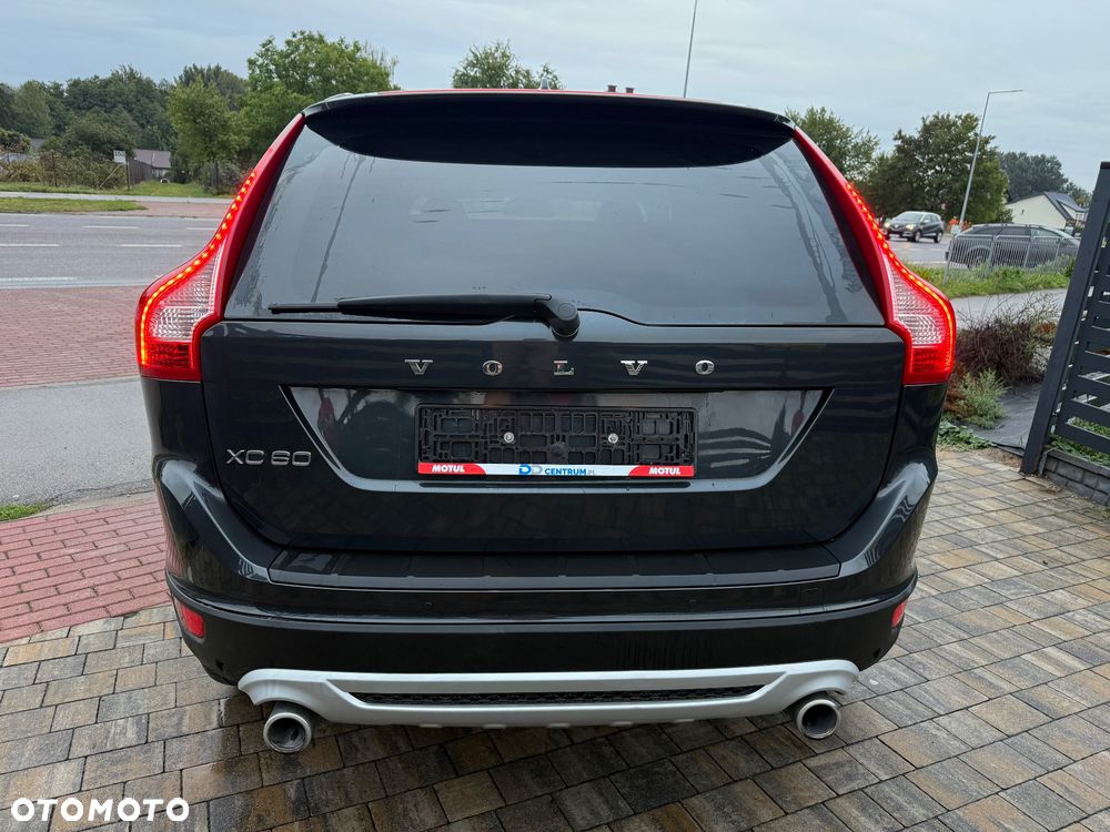 Volvo XC 60 D5 AWD RDesign - 26