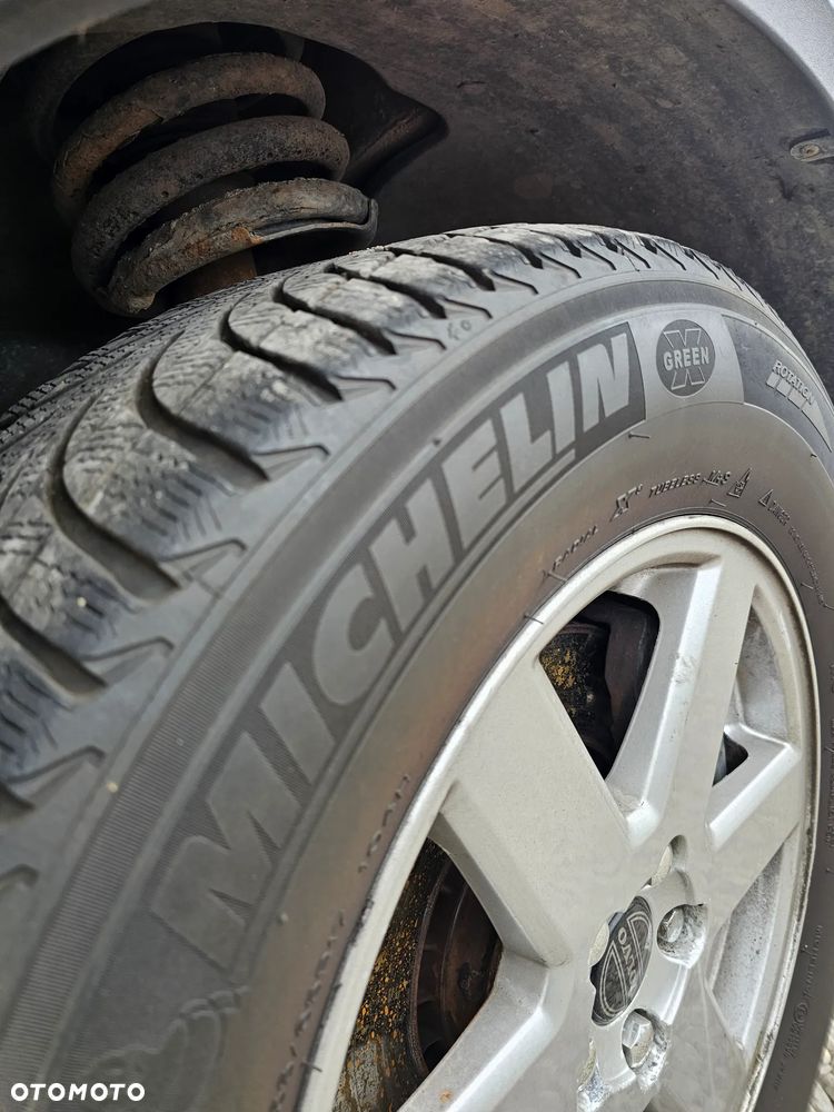 Volvo XC 90 2.4D Momentum - 14