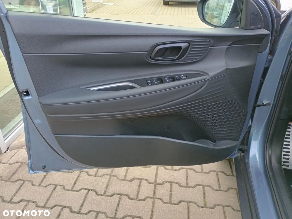 Hyundai Bayon 1.0 T-GDI Modern - 10