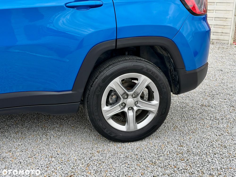 Jeep Compass - 25