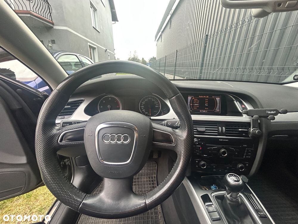 Audi A4 Allroad 2.0 TDI Quattro - 11