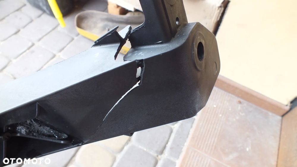 Pas przedni wzmocnienie czołowe Kia Sorento IV - 5