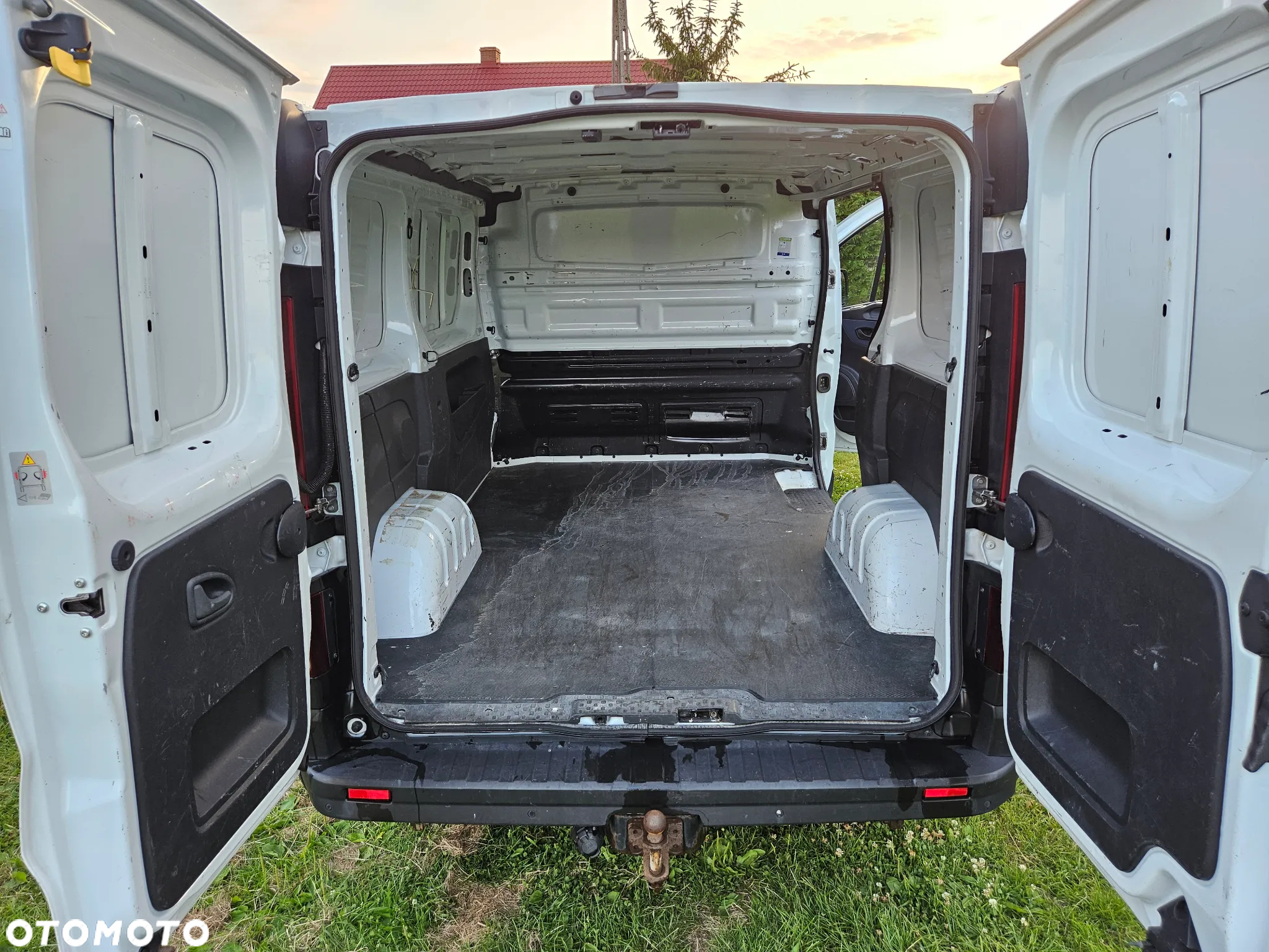 Opel Vivaro - 13
