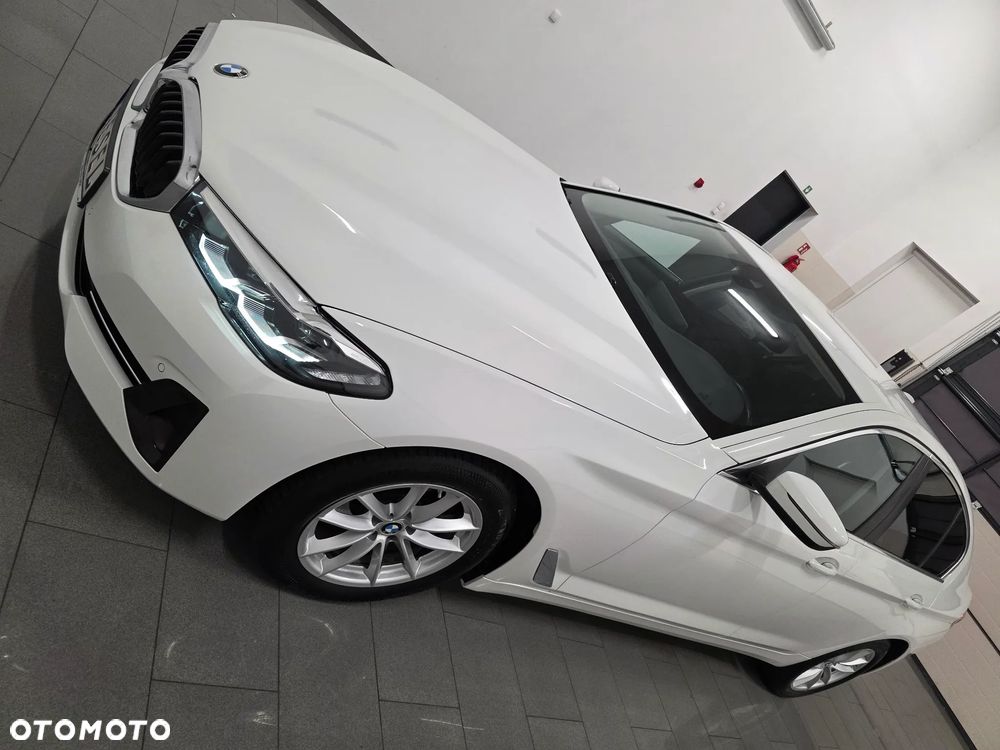 BMW Seria 5 518d mHEV Luxury Line sport - 4