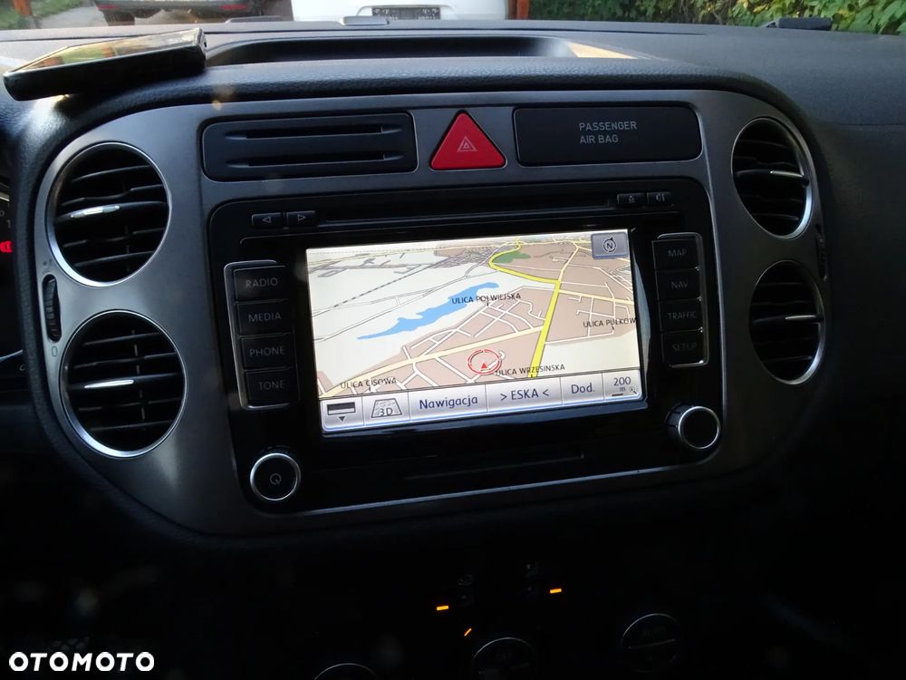 Volkswagen Tiguan - 16
