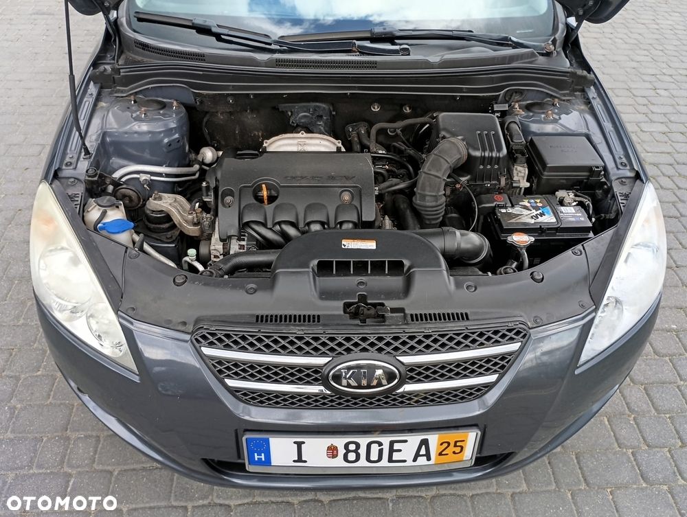 Kia Ceed 1.4 CVVT Attract - 13