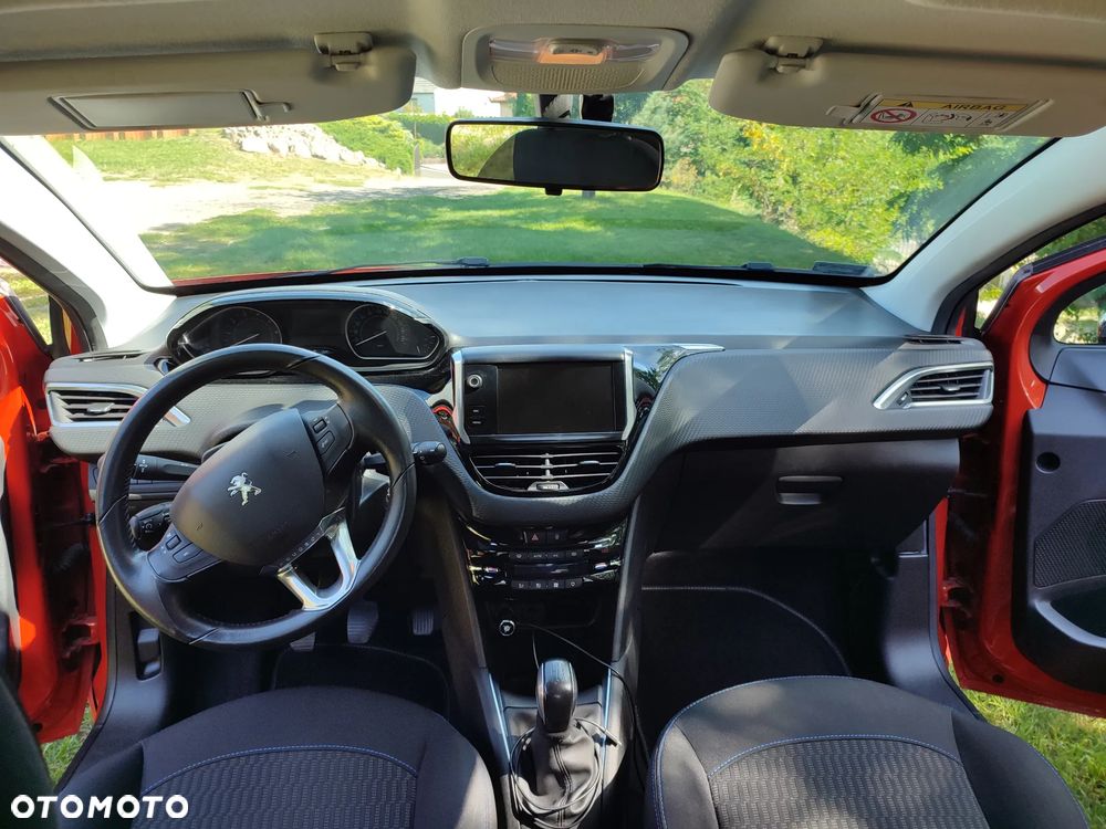 Peugeot 208 1.2 PureTech Style - 7