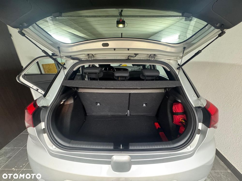 Hyundai i20 1.2 Comfort - 14