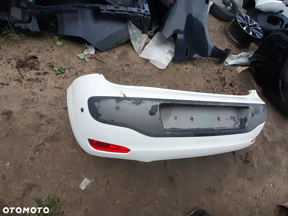 FIAT PUNTO EVO ZDERZAK TYŁ - 3
