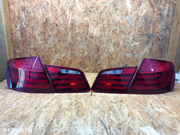 LAMPA PRAWA LEWA BMW F10 LED W BŁOTNIK