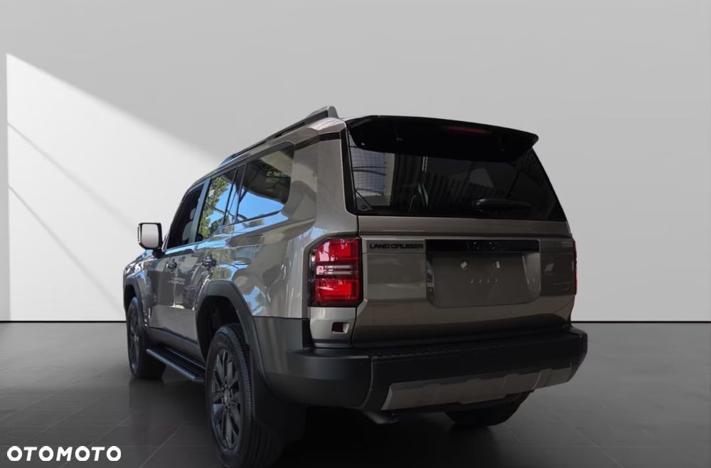 Toyota Land Cruiser LC 2.8 D-4D mHEV Invincible - 3