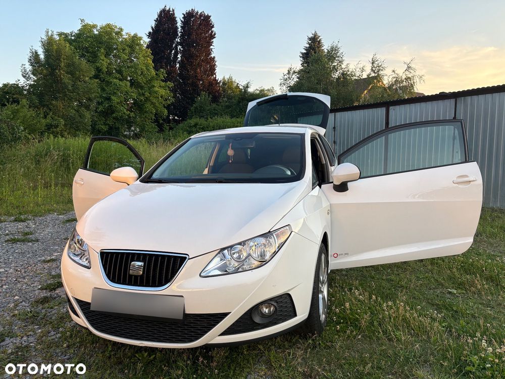 Seat Ibiza SC 1.6 TDI DPF Sport - 4