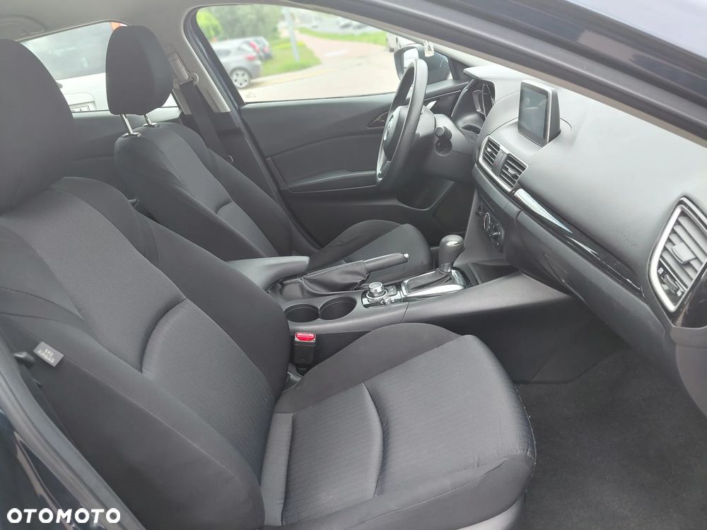 Mazda 3 - 9
