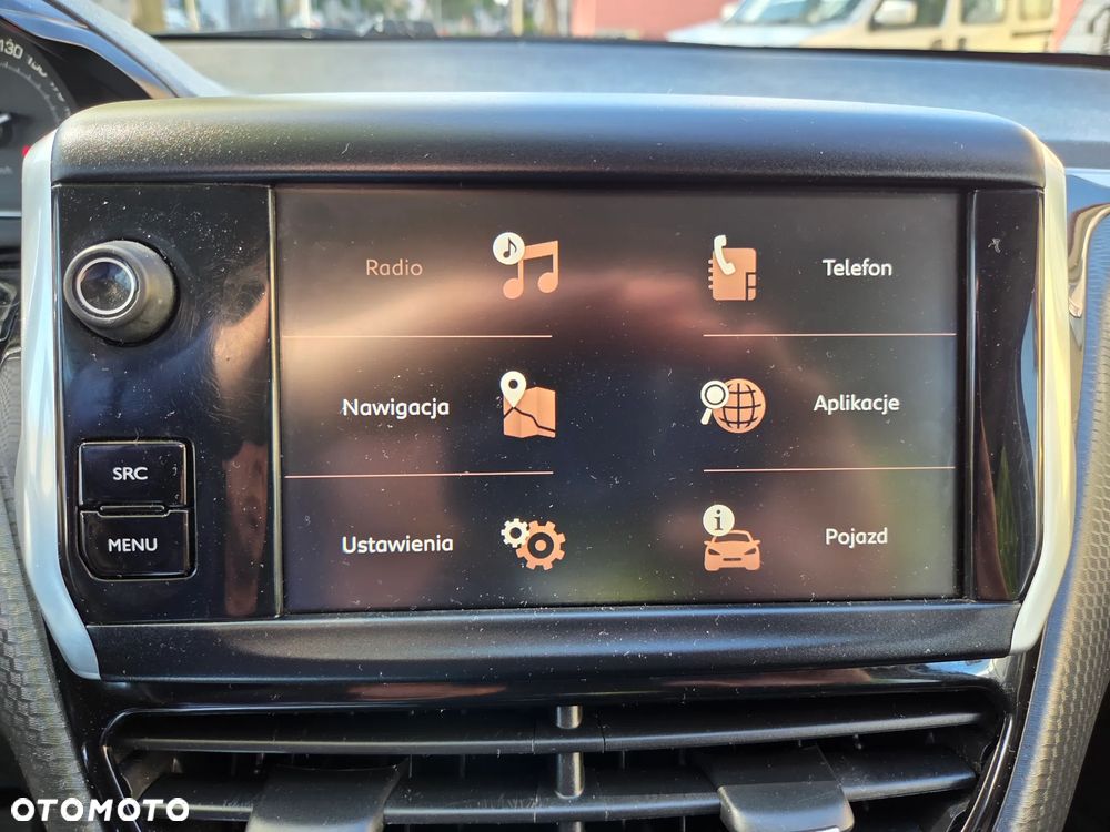 Peugeot 2008 1.2 Pure Tech Style EU6 - 17