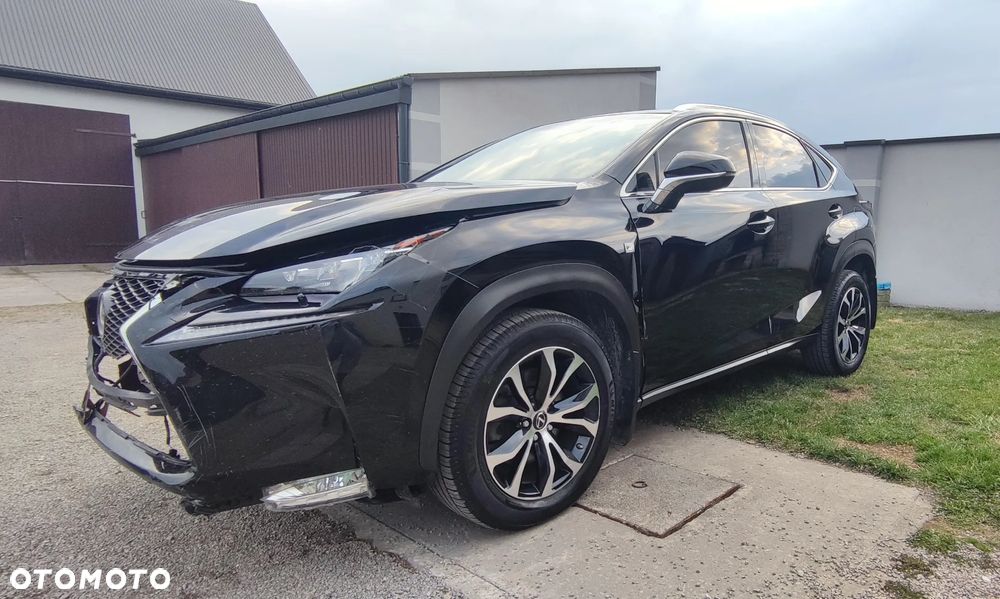 Lexus NX 200t AWD F Sport - 8