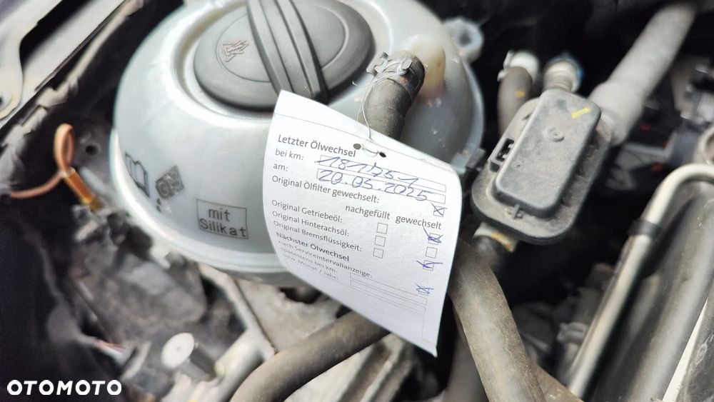 Skoda Octavia 2.0 TDI DSG RS - 36